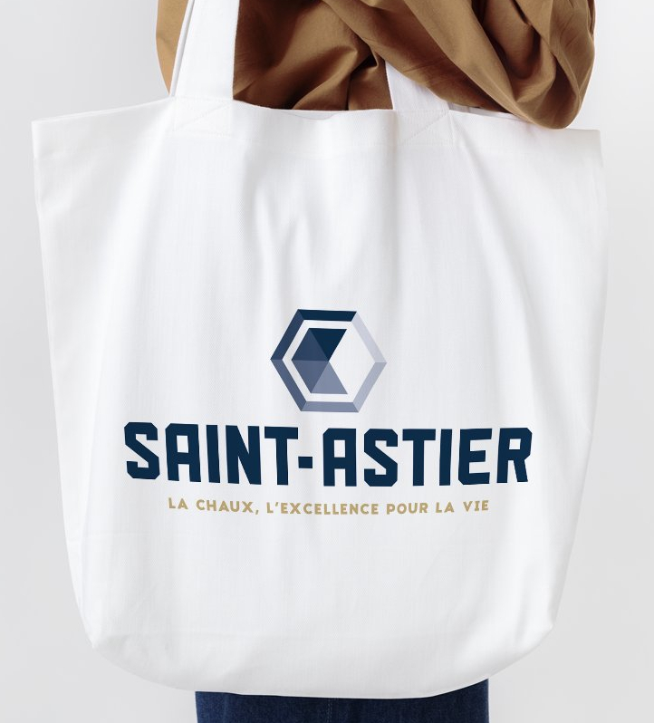 Tote bag Saint-Astier produit dérivé logo charte graphique